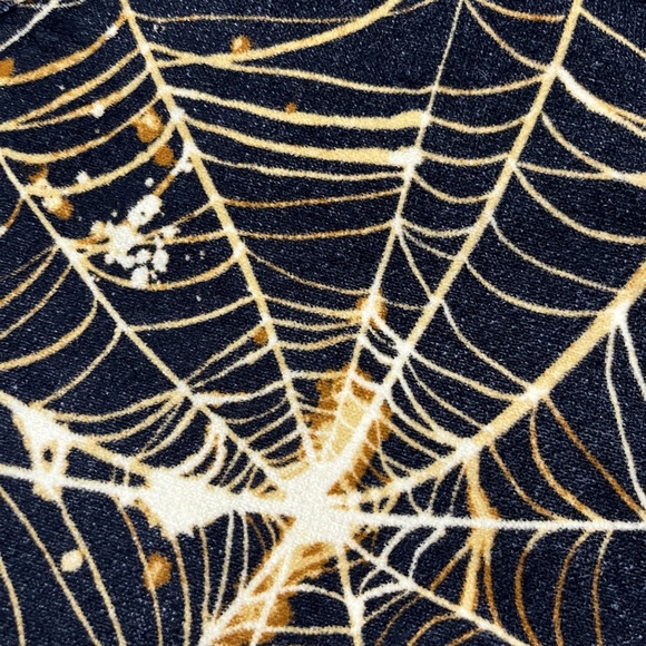 Urban Outfitters Spider Web Print Ruched V-Front Pant 27 - Picture 8 of 14